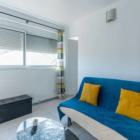 Au Coeur De Pour 4 Personnes, A Proximite Des Commerces Et Plages - Fr-1-50-142 * Mimizan